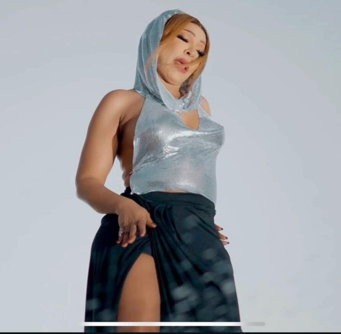 1000021850-1024x1003