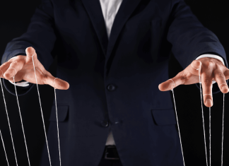 Le miroir déformant : la maladie de l’âme, une étude de la personnalité narcissique