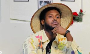 Rufisque : l’artiste Arona Benga et trois autres personnes placés sous mandat de dépôt