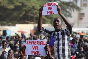 Décryptage d’une vie troublée : leurres sans lueurs d’espoir