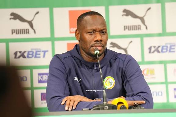 CAN 2025 : Pape Thiaw affiche respect et ambition avant la demi-finale face à l’Égypte