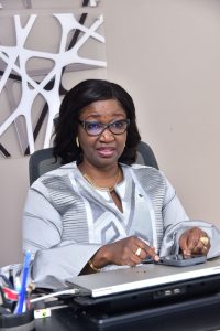 MADAME KHADY BOYE HANNE, PRESIDENTE DE L’APBEF DU SENEGAL: « C’est en combinant l’intermédiation bancaire et l’ingénierie financière que le secteur contribuera à transformer durablement l’économie nationale »