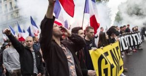 Le militant du collectif identitaire blessé à Lyon est mort, annonce le parquet