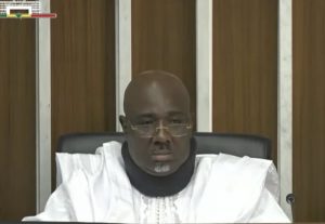 Assemblée nationale :Farba Ngom brandit le saint Coran et fait des révélations