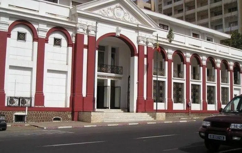 Des FDS et agents arrêtés : que sait-on du scandale au ministère des Affaires étrangères ?