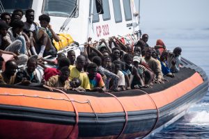 Migrations: Près de 8 000 migrants morts ou disparus en 2025, un bilan en baisse mais « révélateur d’un échec mondial »