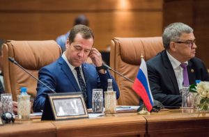 Russie : Dmitri Medvedev estime que l’UE ne peut compter sur les États-Unis face à la Russie