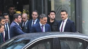 Le Premier ministre espagnol, Pedro Sanchez, a quitté Ankara pour Erevan
