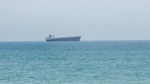 Le trafic sur le Hormuz a diminué après que de nouvelles attaques de navires alimentent les inquiétudes en matière de sécurité.