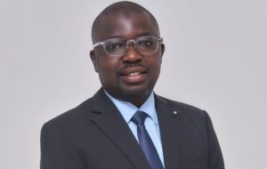 DAKAR DEM DIKK, LE SERMENT DU PRÉSIDENT ABDOULAYE WADE (  Mame Gueye NDAW)