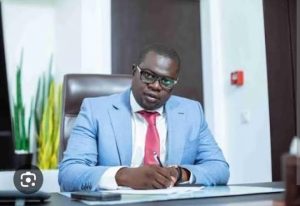 Pool judiciaire financier : Khadim Ba engage des poursuites contre Coris Bank et réclame 137 milliards FCFA