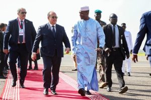 Mali-Algérie : le Premier ministre algérien à Bamako pour relancer le dialogue bilatéral